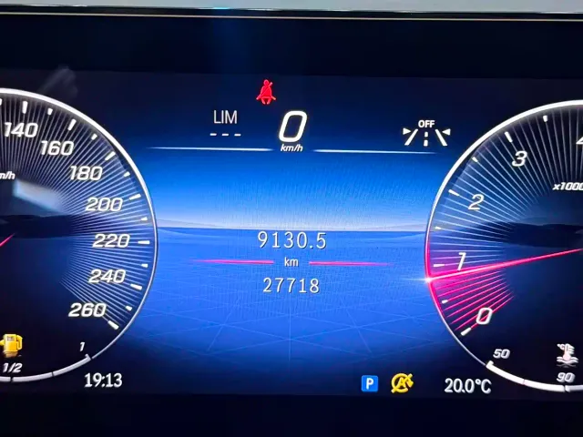 Mercedes-Benz A-Class — Фото автомобиля 12