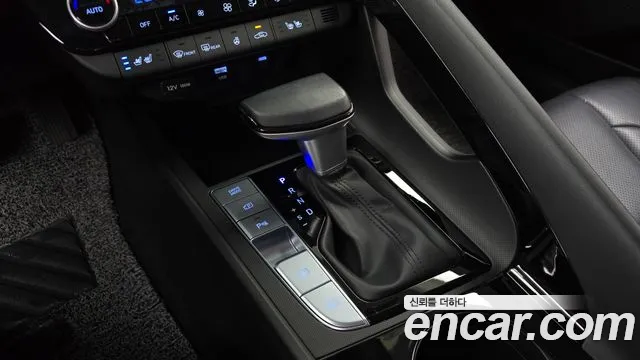 Hyundai Avante — Фото автомобиля 12