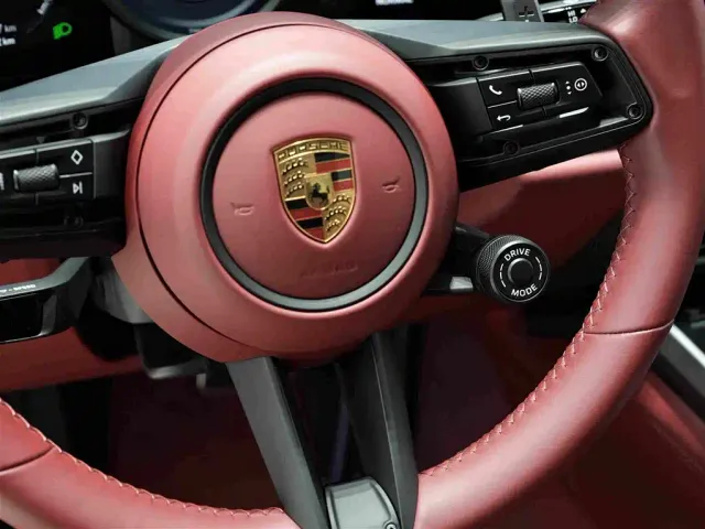 Porsche 911 — Фото автомобиля 18
