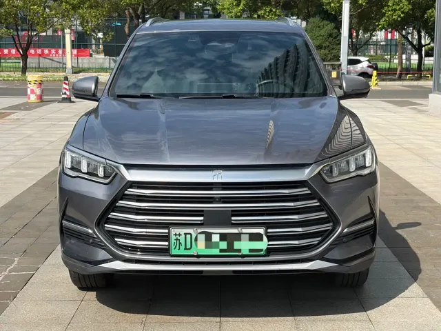BYD Song Pro — Фото автомобиля 2
