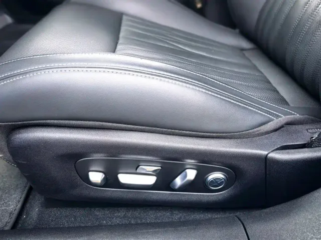 Xiaomi SU7 — Фото автомобиля 15