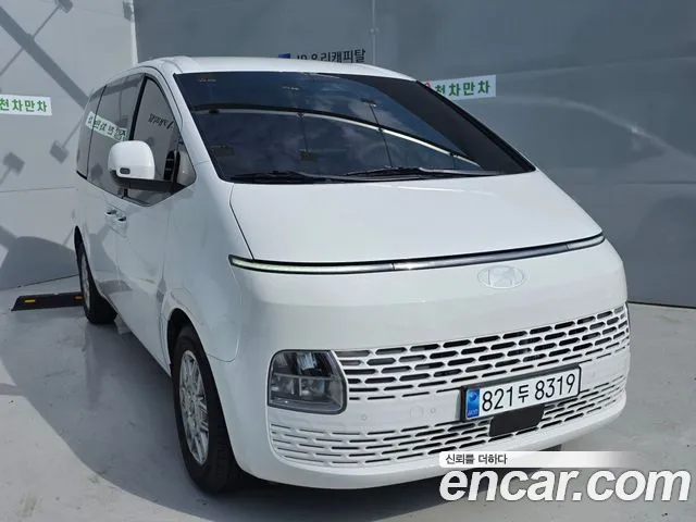 Hyundai Staria — Фото автомобиля 2