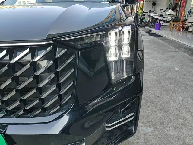 GAC Trumpchi GS8 — Фото автомобиля 23