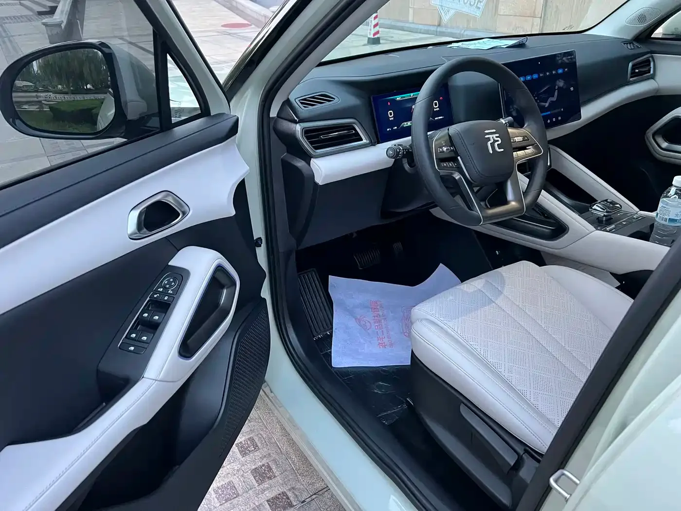 BYD Yuan UP 2024 401KM Vitality Edition — Фото автомобиля 7