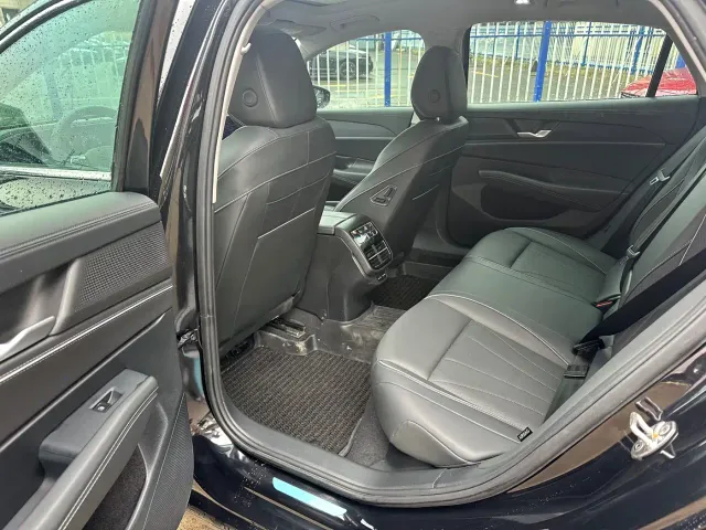 Volkswagen Passat — Фото автомобиля 5