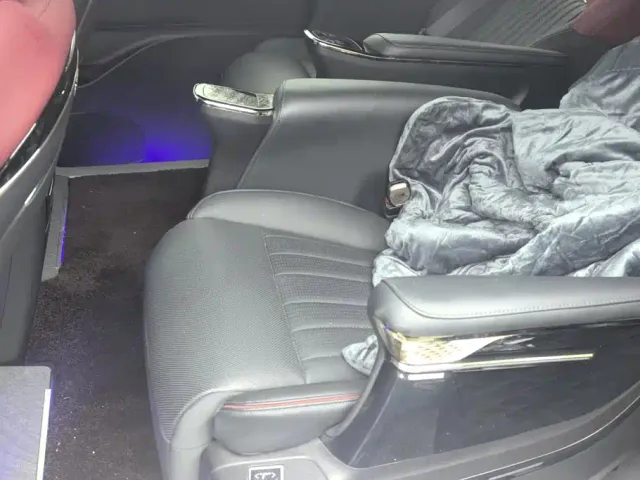 GAC Trumpchi M8 — Фото автомобиля 11