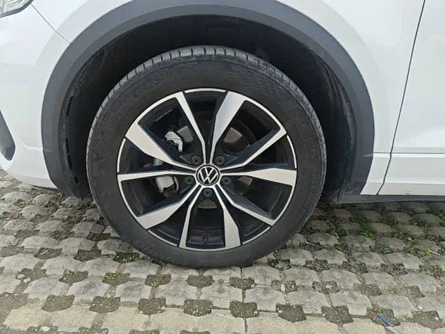 Volkswagen T-Roc — Фото автомобиля 22