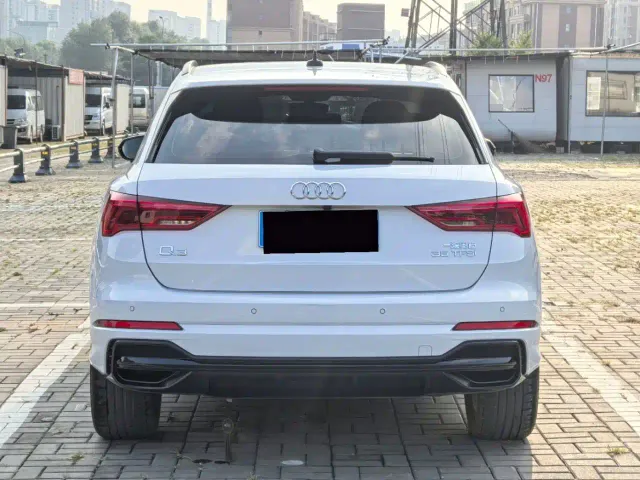 Audi Q3 — Фото автомобиля 8