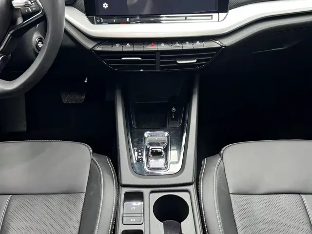 Škoda Octavia 2023 PRO TSI280 Premium Edition — Фото автомобиля 11