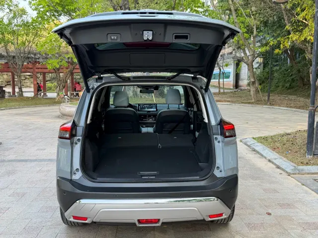 Nissan X-Trail — Фото автомобиля 18