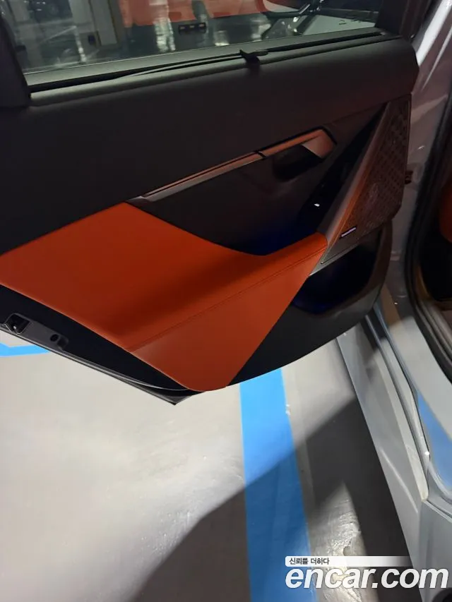 BMW M5 G90 — Фото автомобиля 9