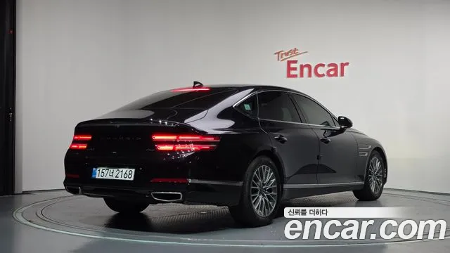 Genesis G80 Бензин 2.5 турбо AWD — Фото автомобиля 2