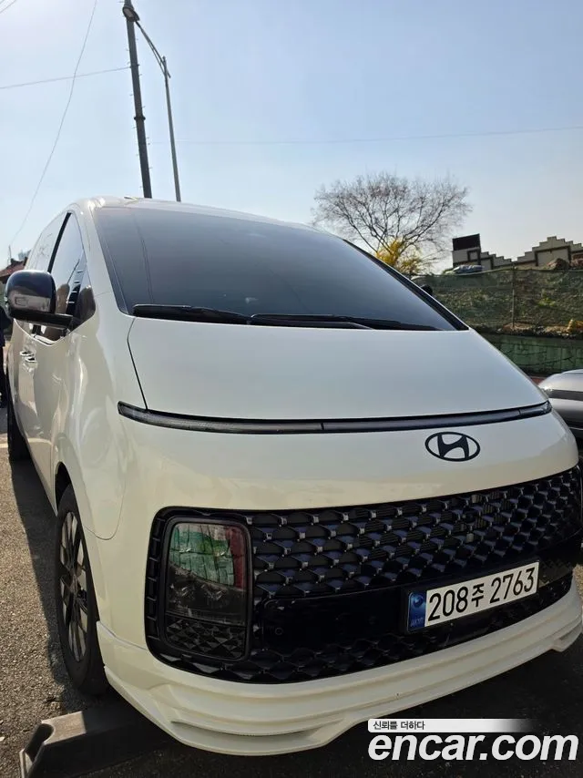 Hyundai Staria — Фото автомобиля 2