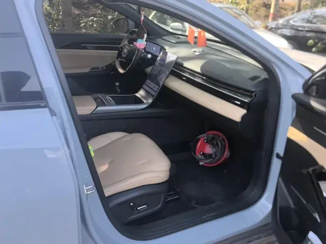 Geely Galaxy L6 — Фото автомобиля 8