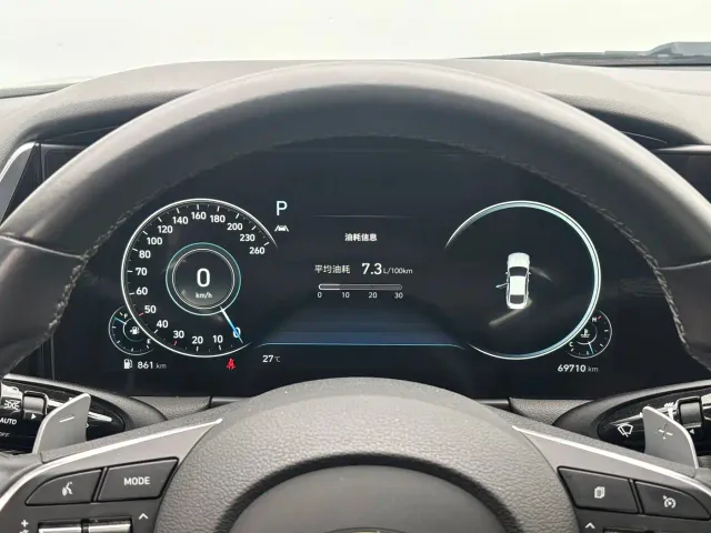 Hyundai Sonata — Фото автомобиля 16