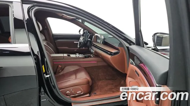 Genesis G90 Бензин 3.5 турбо AWD — Фото автомобиля 15