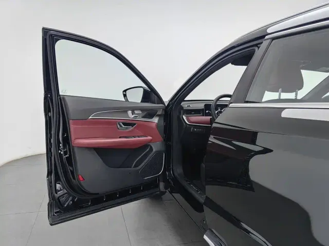 Jetour X70 Plus — Фото автомобиля 8