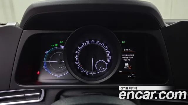 Hyundai Avante CN7 — Фото автомобиля 11