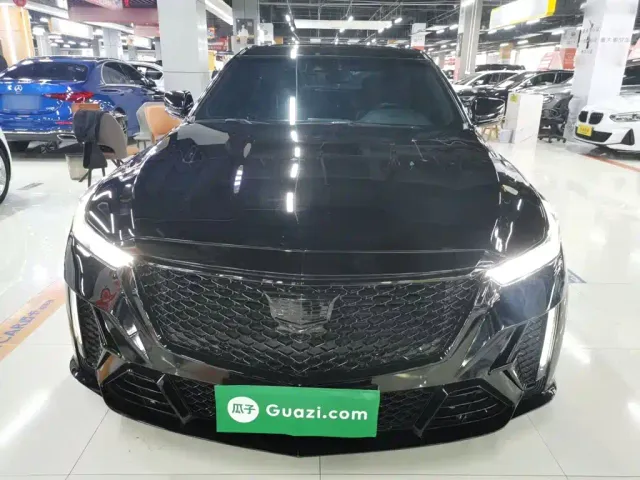 Cadillac CT5 — Фото автомобиля 2