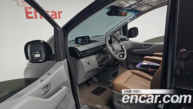 Hyundai Staria — Фото автомобиля 9