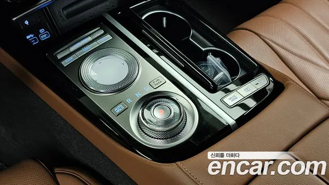 Genesis G80 RG3 — Фото автомобиля 12