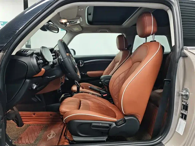 MINI Hatch — Фото автомобиля 11