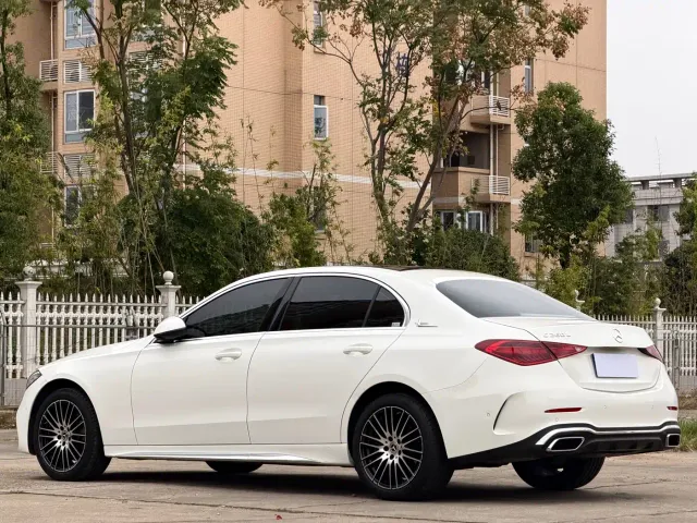 Mercedes-Benz C-Class — Фото автомобиля 27