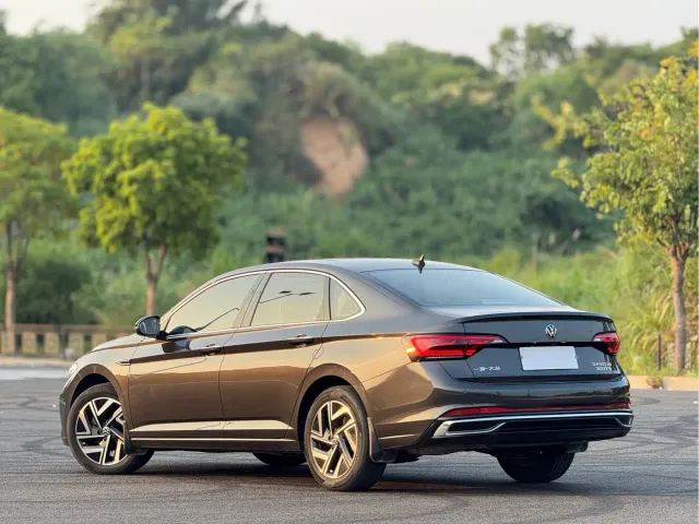 Volkswagen Sagitar — Фото автомобиля 16