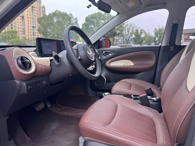 Wuling Bingo — Фото автомобиля 4