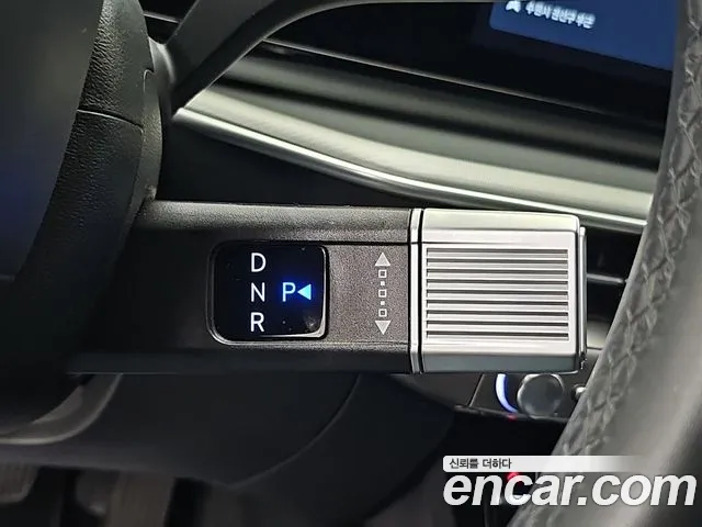 Hyundai Grandeur GN7 — Фото автомобиля 8
