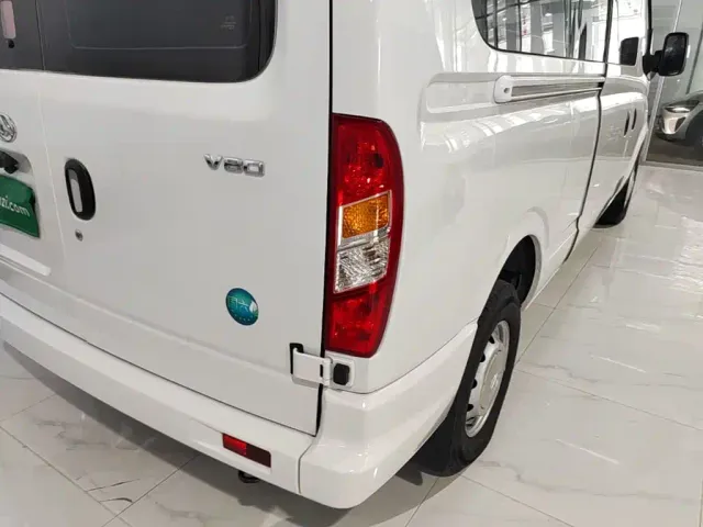 Maxus Xintu V80 — Фото автомобиля 7