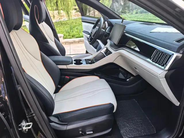 BYD Song PLUS — Фото автомобиля 10