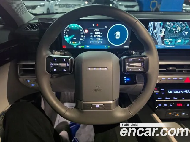 Hyundai Grandeur GN7 — Фото автомобиля 5