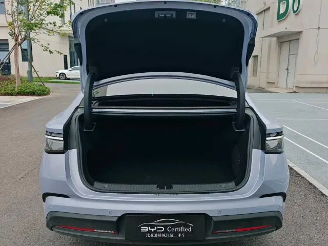 BYD Seal 07 EV — Фото автомобиля 12