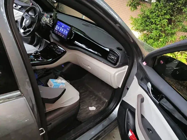 BYD Qin PLUS — Фото автомобиля 13