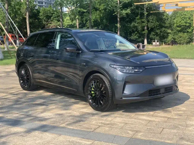 Leapmotor C11 — Фото автомобиля 18