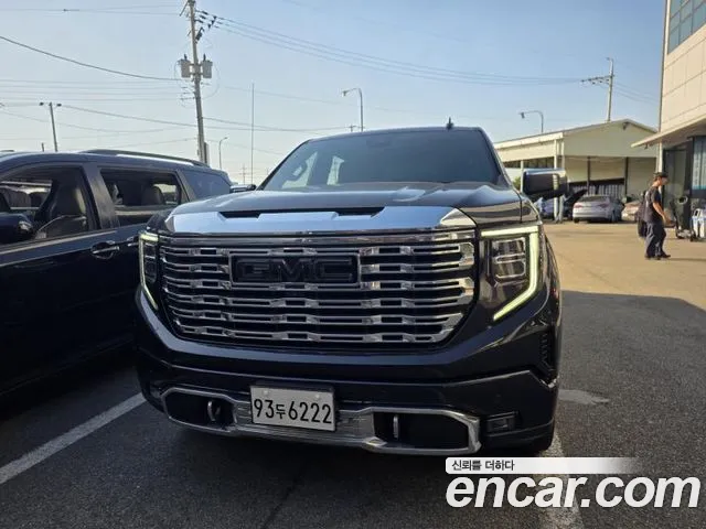 GMC Sierra — Фото автомобиля 2