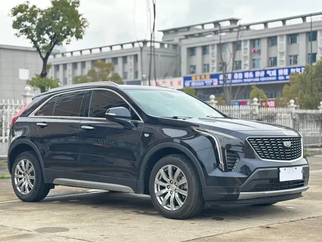Cadillac XT4 — Фото автомобиля 3