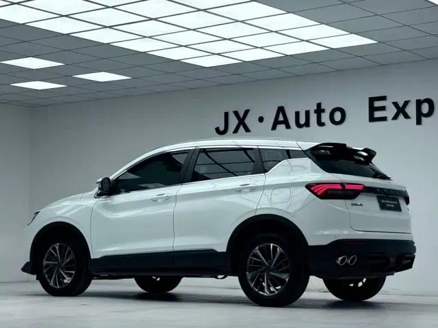 Geely Binyue — Фото автомобиля 6