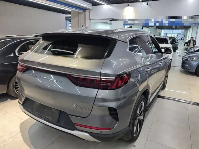 BYD Song PLUS — Фото автомобиля 6