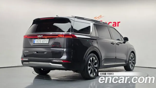 Kia Carnival 4th Gen — Фото автомобиля 2