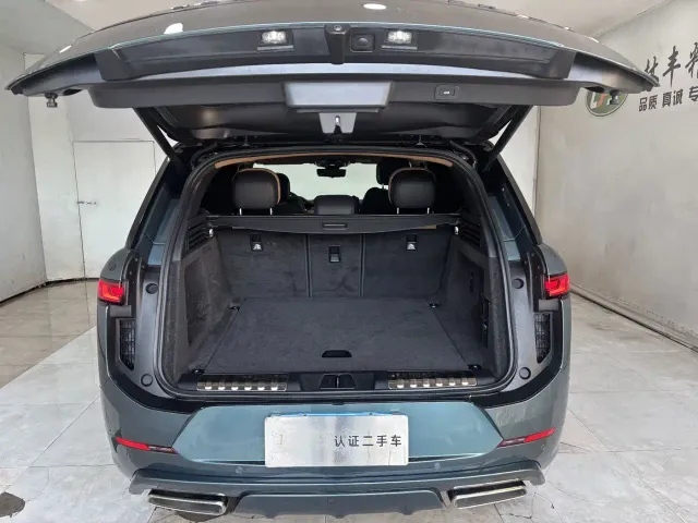 Land Rover Range Rover Sport — Фото автомобиля 28