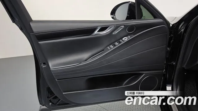 Genesis G80 RG3 — Фото автомобиля 13