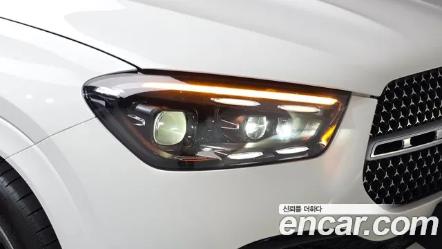 Mercedes-Benz GLE-Class — Фото автомобиля 7