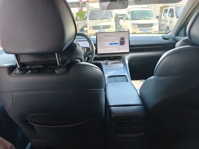 Geely Galaxy E5 — Фото автомобиля 13