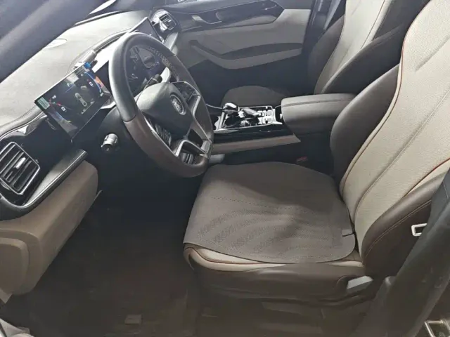 BYD Qin PLUS — Фото автомобиля 14