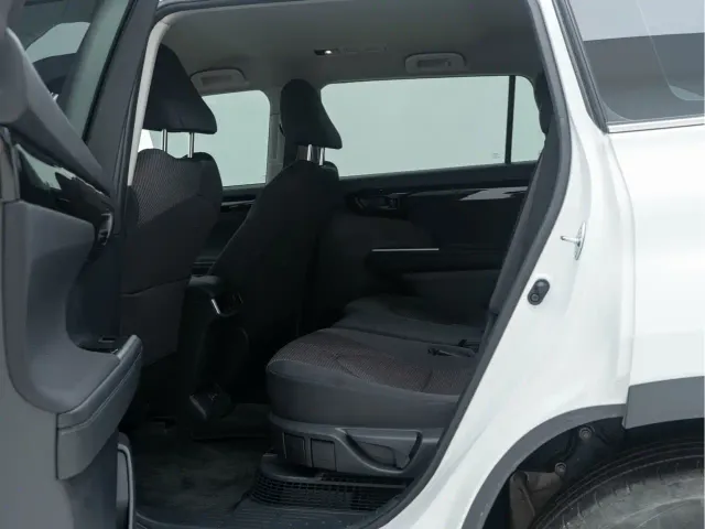 Toyota Highlander — Фото автомобиля 7