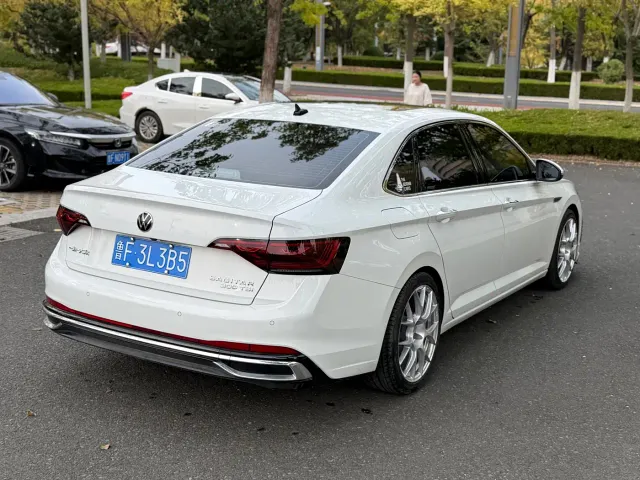 Volkswagen Sagitar — Фото автомобиля 6