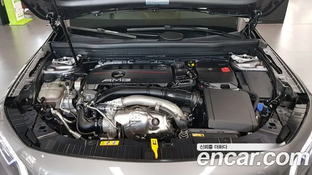 Mercedes-Benz GLB-Class — Фото автомобиля 6