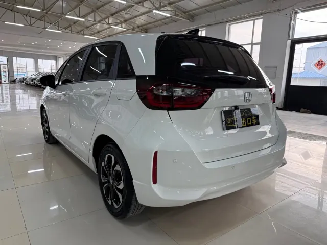 Honda Fit — Фото автомобиля 11